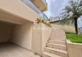 Foto 1 de Casa com 5 Quartos à venda, 360m² em Estreito, Florianópolis