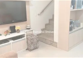 Foto 1 de Sobrado com 2 Quartos à venda, 75m² em Jardim Cliper, São Paulo