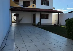 Foto 1 de Sobrado com 4 Quartos à venda, 214m² em Antares, Maceió