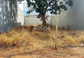 Foto 1 de Lote/Terreno à venda, 254m² em Aclimacao, Uberlândia