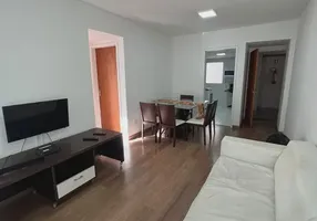 Foto 1 de Apartamento com 3 Quartos para alugar, 86m² em Ponta Verde, Maceió