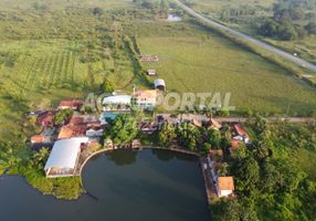 Foto 1 de Fazenda/Sítio à venda, 750000m² em Centro, Santa Luzia do Pará