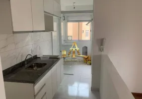 Foto 1 de Apartamento com 3 Quartos para alugar, 60m² em Jardim Ísis, Cotia