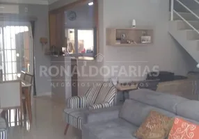 Foto 1 de Casa de Condomínio com 3 Quartos à venda, 85m² em Rio Bonito, São Paulo