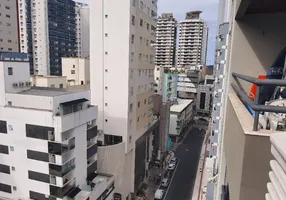 Foto 1 de Apartamento com 2 Quartos para alugar, 70m² em Centro, Balneário Camboriú