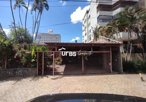 Foto 1 de Casa com 4 Quartos à venda, 358m² em Setor Marista, Goiânia