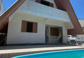 Foto 1 de Casa com 3 Quartos à venda, 166m² em Mar Grosso, Laguna