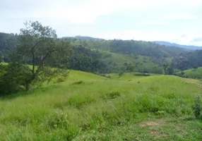 Foto 1 de Fazenda/Sítio com 2 Quartos à venda, 193600m² em , Araçariguama