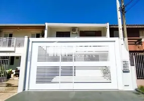 Foto 1 de Sobrado com 3 Quartos à venda, 132m² em Bairro Alto, Curitiba