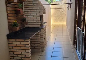 Foto 1 de Casa com 3 Quartos à venda, 180m² em Jardim Bordon, São José do Rio Preto