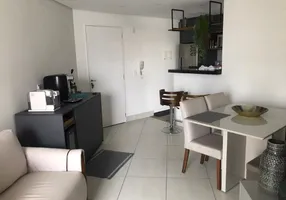 Foto 1 de Apartamento com 3 Quartos à venda, 57m² em São João Climaco, São Paulo