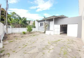 Foto 1 de Casa com 4 Quartos à venda, 300m² em Jardim Itú Sabará, Porto Alegre