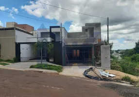 Foto 1 de Casa com 3 Quartos à venda, 153m² em Jardim Novo Horizonte, Maringá