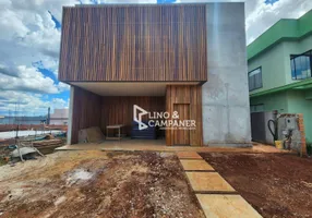 Foto 1 de Casa de Condomínio com 3 Quartos à venda, 224m² em Conjunto Habitacional Alexandre Urbanas, Londrina