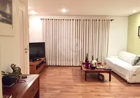 Foto 1 de Apartamento com 3 Quartos para venda ou aluguel, 100m² em Lapa, São Paulo