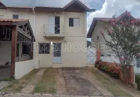 Foto 1 de Casa com 3 Quartos para alugar, 120m² em Granja Viana, Cotia