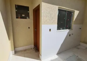 Foto 1 de Casa com 2 Quartos à venda, 80m² em da Luz, Nova Iguaçu