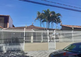 Foto 1 de Casa com 3 Quartos à venda, 636m² em Parque Santo Antônio, Taubaté