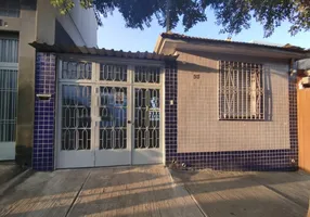 Foto 1 de Casa com 4 Quartos para alugar, 119m² em Vila Maria, São Paulo