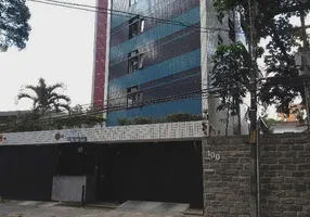 Foto 1 de Apartamento com 4 Quartos à venda, 114m² em Casa Amarela, Recife