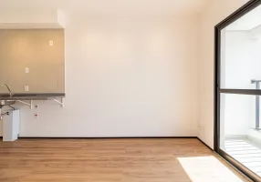 Foto 1 de Apartamento com 1 Quarto para alugar, 23m² em Luz, São Paulo