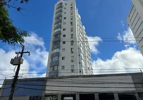 Foto 1 de Apartamento com 2 Quartos para venda ou aluguel, 74m² em Centro, Campina Grande