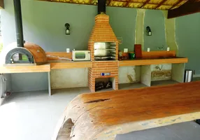 Foto 1 de Casa de Condomínio com 3 Quartos para alugar, 1500m² em Pedro do Rio, Petrópolis