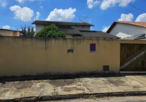 Foto 1 de Casa com 3 Quartos à venda, 120m² em Residencial Flamingo, Goiânia