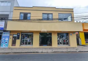 Foto 1 de Lote/Terreno à venda, 751m² em Novo Mundo, Curitiba