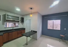 Foto 1 de Casa com 2 Quartos à venda, 61m² em Santa Cruz, Salvador