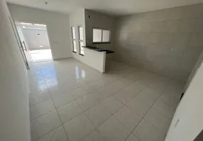 Foto 1 de Casa com 3 Quartos à venda, 95m² em Ancuri, Itaitinga