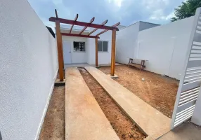 Foto 1 de Casa com 2 Quartos à venda, 70m² em Paiaguás, Várzea Grande