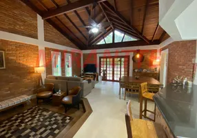 Foto 1 de Casa de Condomínio com 3 Quartos à venda, 256m² em Caraguata, Mairiporã