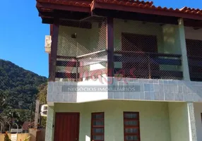 Foto 1 de Sobrado com 2 Quartos para alugar, 90m² em Martim de Sa, Caraguatatuba