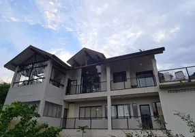 Foto 1 de Casa de Condomínio com 3 Quartos à venda, 557m² em Parque Silvino Pereira, Cotia