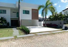 Foto 1 de Casa de Condomínio com 4 Quartos à venda, 385m² em Busca-Vida, Camaçari