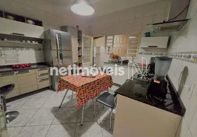 Foto 1 de Casa com 2 Quartos à venda, 80m² em Pindorama, Belo Horizonte