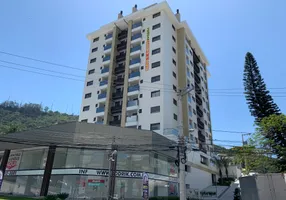 Foto 1 de Apartamento com 2 Quartos para alugar, 65m² em Trindade, Florianópolis