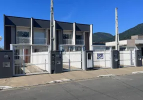 Foto 1 de Casa com 2 Quartos à venda, 76m² em João Pessoa, Jaraguá do Sul