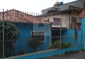 Foto 1 de Casa com 4 Quartos à venda, 180m² em Taboão, Diadema