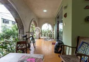 Foto 1 de Casa com 4 Quartos à venda, 518m² em Jardim Botânico, Rio de Janeiro