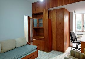 Foto 1 de Apartamento com 1 Quarto para alugar, 60m² em Leme, Rio de Janeiro