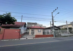 Foto 1 de Casa com 4 Quartos à venda, 110m² em Estados, Balneário Camboriú