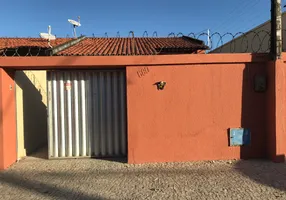 Foto 1 de Casa com 2 Quartos para alugar, 60m² em Sapiranga, Fortaleza