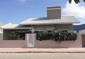 Foto 1 de Casa com 3 Quartos à venda, 234m² em Praia dos Ingleses, Florianópolis