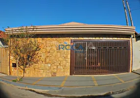Foto 1 de Casa com 3 Quartos à venda, 160m² em Vila Prado, São Carlos