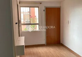 Foto 1 de Apartamento com 2 Quartos à venda, 37m² em Rubem Berta, Porto Alegre