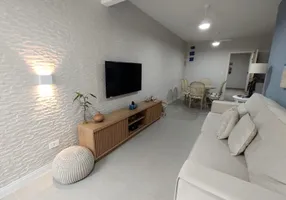 Foto 1 de Apartamento com 2 Quartos à venda, 70m² em Jardim Las Palmas, Guarujá