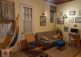 Foto 1 de Casa com 12 Quartos para alugar, 130m² em Vila Deodoro, São Paulo