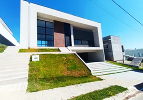 Foto 1 de Casa de Condomínio com 3 Quartos à venda, 240m² em Condominio Residencial Shamballa III, Atibaia